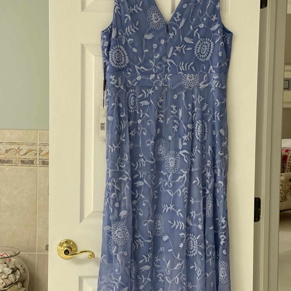 Eline Tahari Dress